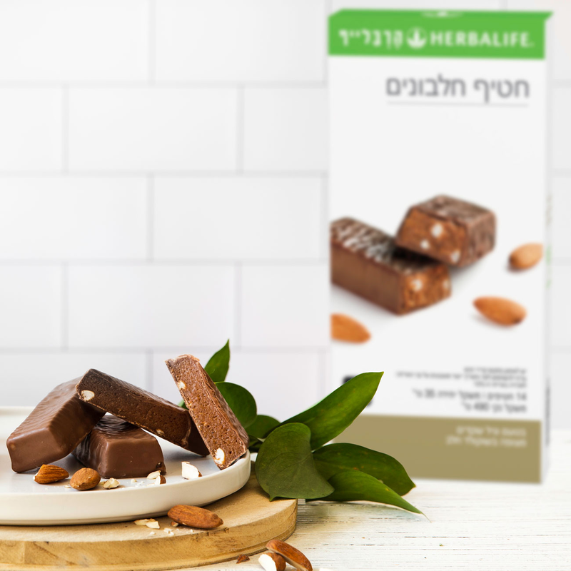 חטיפי חלבונים וניל שקדים 14 חטיפים בקופסה